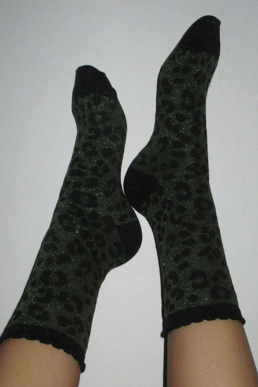 Leopard Scalloped Glitter Socks Olive Black